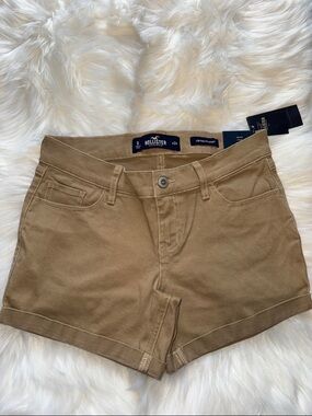 HOLLISTER ~ LOW RISE MIDI SHORT